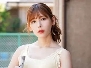 Thẩm du chưa đủ nứng lồn thì được ông anh hàng xóm sang 'cứu'