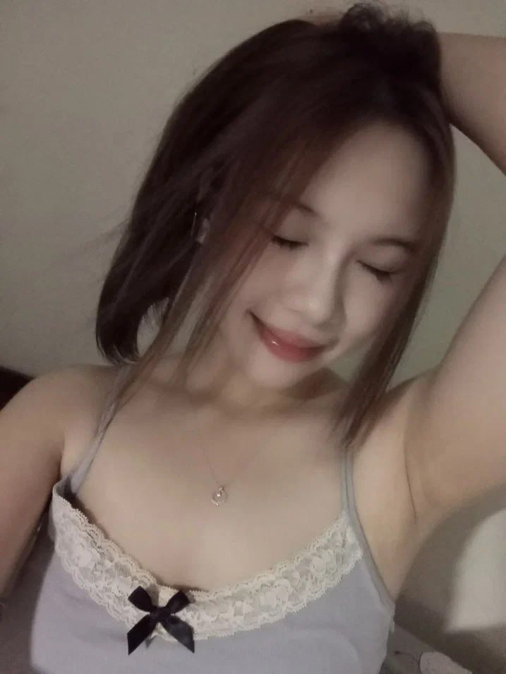 ?? [Không kiểm duyệt] Con đĩ tóc ngắn, ngực lớn, giá trị cao, da trắng đang ở một mình với người bạn sói của mình, phát ra những tiếng động tục tĩu và tương tác với cô ấy tại địa chỉ. Thật thú vị khi được ngồi trên con cặc nhỏ bé của cô ấy. Nên chụp cận cảnh lỗ đĩ